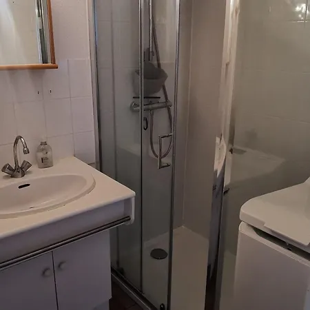 Apartment Derniere Minute ! Pavillon T2 Avec Mezzanine, Piscine Et Acces Plage, Sur - Fr-1-357-60