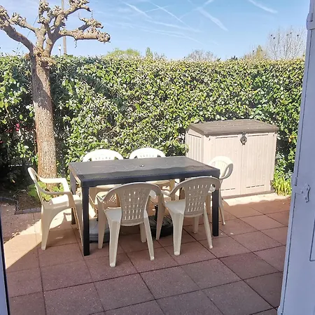 Derniere Minute ! Pavillon T2 Avec Mezzanine, Piscine Et Acces Plage, Sur - Fr-1-357-60 Apartment *